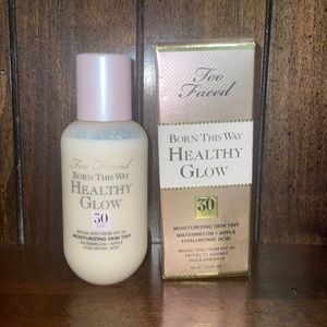 🆕Too Faced Healthy Glow Moisturizing Skin Tint in Cloud